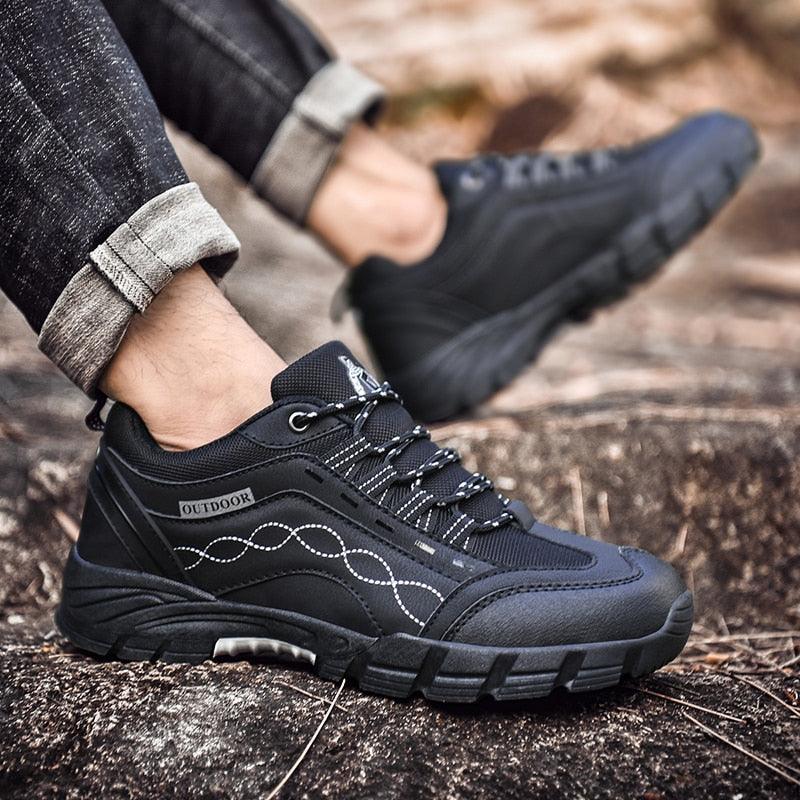 Men’s Casual Outdoor Leather Shoes, Durable, Lightweight, and Breathable